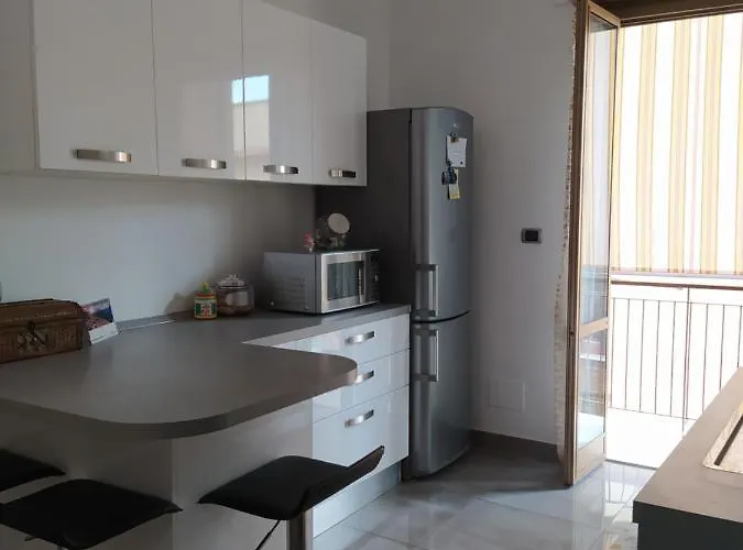 Metro C And Tor Vergata 4* Roma